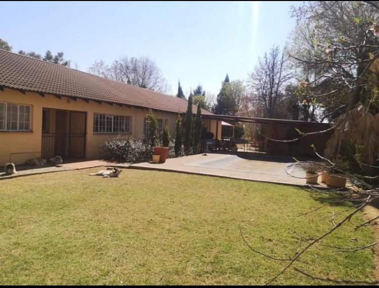 4 Bedroom Property for Sale in Roodewal Free State